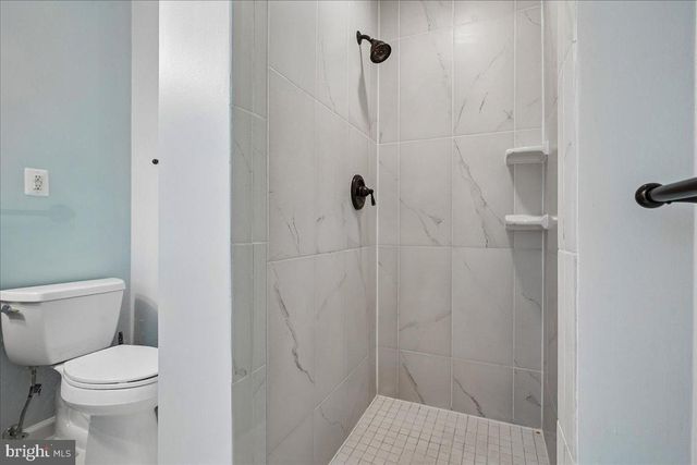 1014 POTOMAC LN, Alexandria, VA 22308