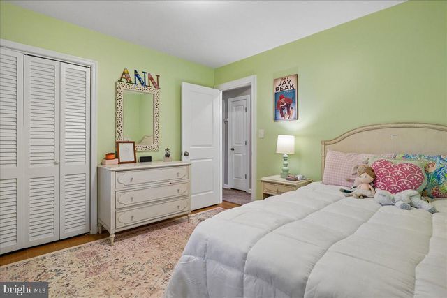1014 POTOMAC LN, Alexandria, VA 22308