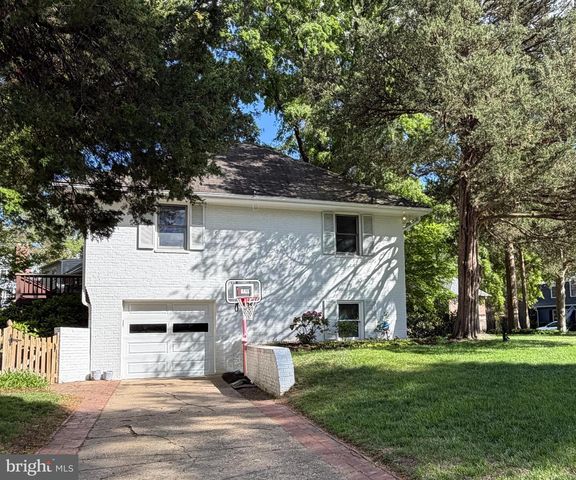 1014 POTOMAC LN, Alexandria, VA 22308