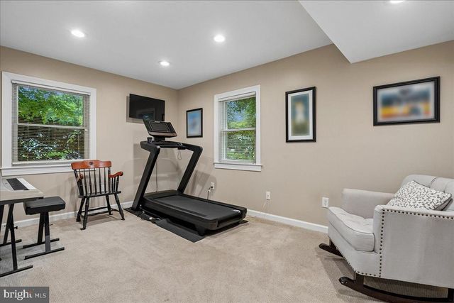 1014 POTOMAC LN, Alexandria, VA 22308