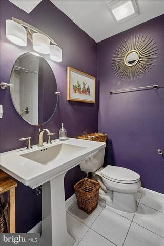 1014 POTOMAC LN, Alexandria, VA 22308