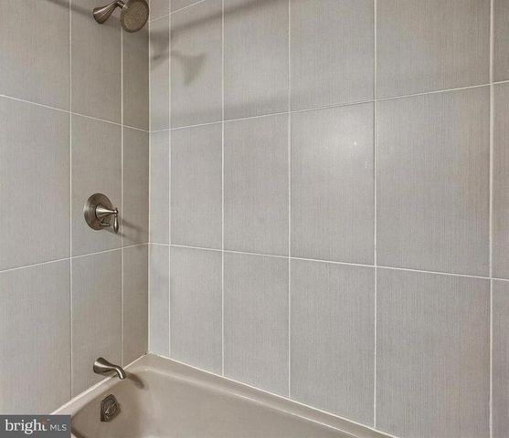 1014 POTOMAC LN, Alexandria, VA 22308