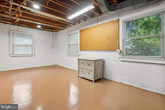 1014 POTOMAC LN, Alexandria, VA 22308