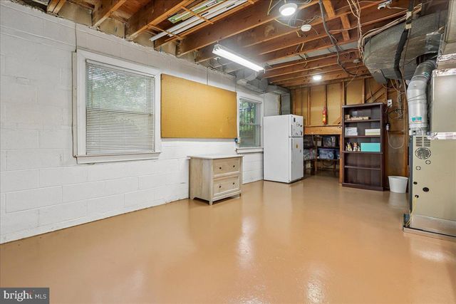 1014 POTOMAC LN, Alexandria, VA 22308