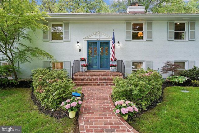 1014 POTOMAC LN, Alexandria, VA 22308