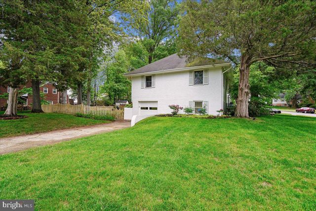 1014 POTOMAC LN, Alexandria, VA 22308