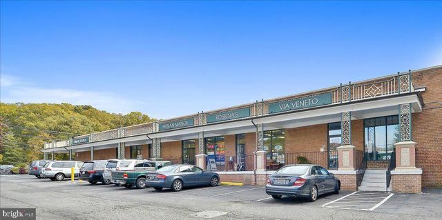 1014 POTOMAC LN, Alexandria, VA 22308