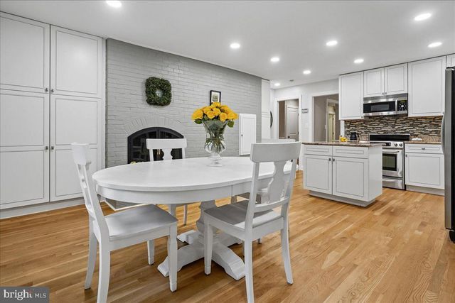 1014 POTOMAC LN, Alexandria, VA 22308