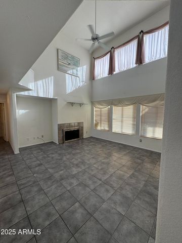 955 W COOLEY Drive, Gilbert, AZ 85233