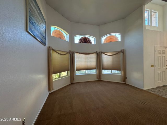 955 W COOLEY Drive, Gilbert, AZ 85233