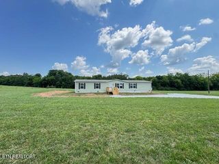 1670 Goodfield Rd, Decatur, TN 37322