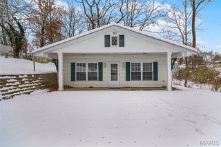 1232 Franklin Avenue, Edwardsville, IL 62025