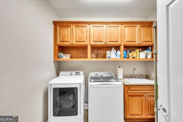 213 Saint Pauls Road, Guyton, GA 31312