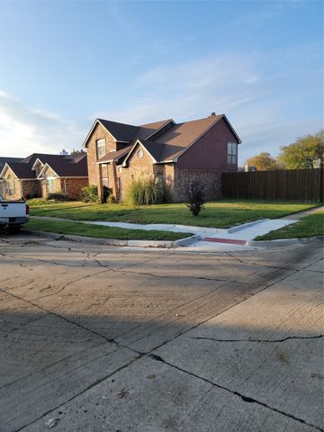 4929 Meadow Vista Place, Garland, TX 75043