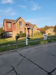 4929 Meadow Vista Place, Garland, TX 75043