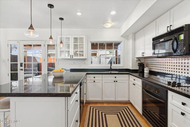 5020 N Granite Reef Road, Scottsdale, AZ 85250
