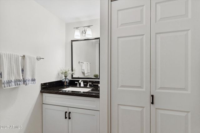 5020 N Granite Reef Road, Scottsdale, AZ 85250
