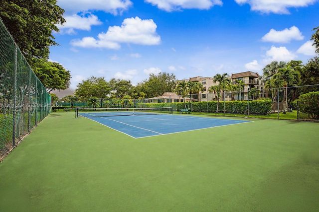 13120 SW 92nd Ave B-207, Miami, FL 33176