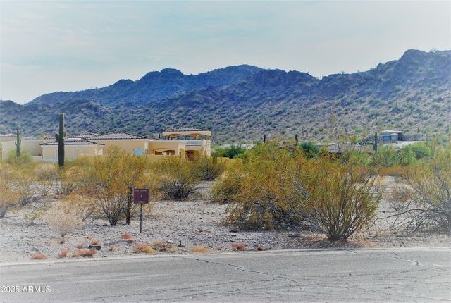 9083 S KRISTA Drive E 2, Goodyear, AZ 85338