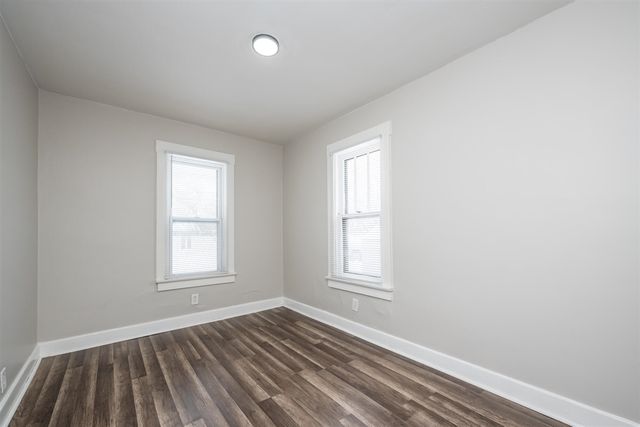 1216 Broadway, Benton Harbor, MI 49022