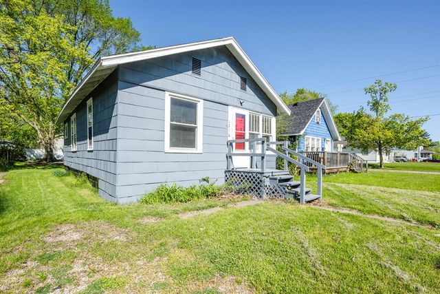 1216 Broadway, Benton Harbor, MI 49022