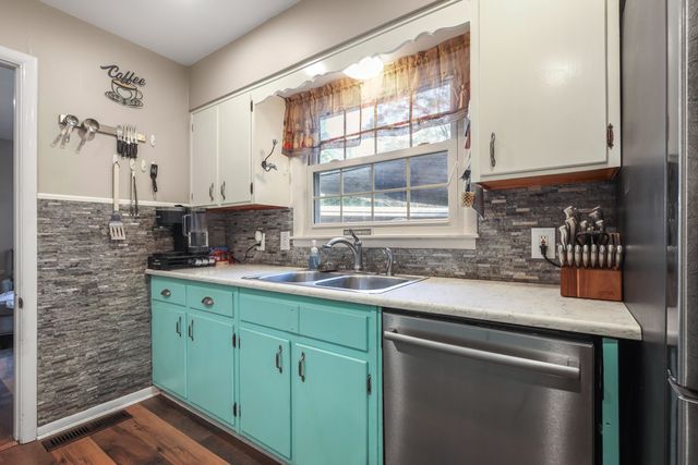 2905 Lasswade Drive, Tallahassee, FL 32312