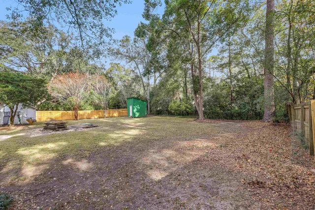 2905 Lasswade Drive, Tallahassee, FL 32312