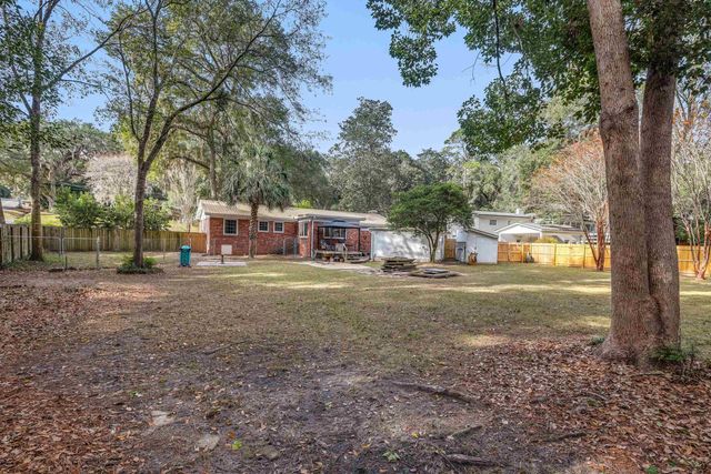 2905 Lasswade Drive, Tallahassee, FL 32312