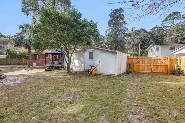 2905 Lasswade Drive, Tallahassee, FL 32312