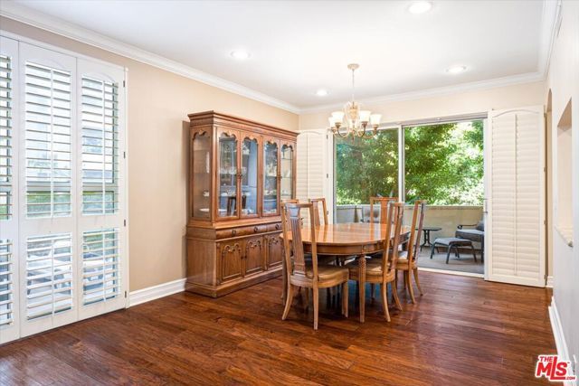 4949 Genesta Avenue 201, Encino (los Angeles), CA 91316