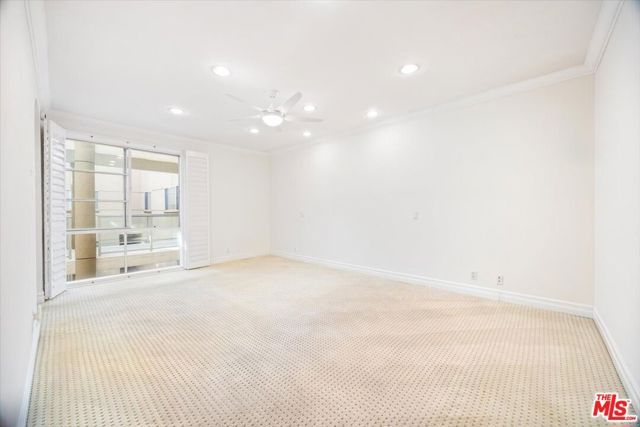 4949 Genesta Avenue 201, Encino (los Angeles), CA 91316