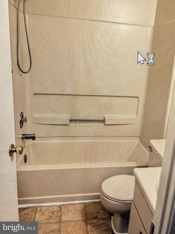 1204 HUNTINGDON MEWS, Clementon, NJ 08021