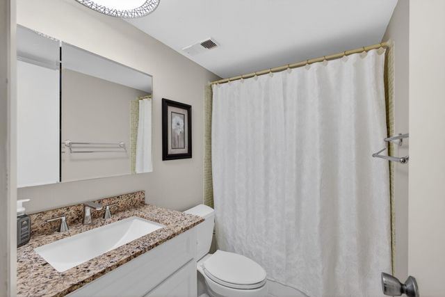 505 Spencer Drive 211, West Palm Beach, FL 33409