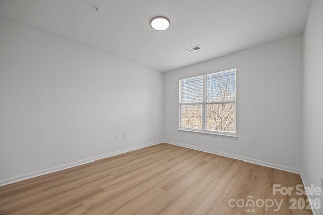 176 Brickton Village Circle 206, Fletcher, NC 28732