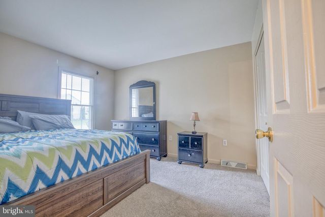 886 WOODRIDGE DR, Middletown, PA 17057