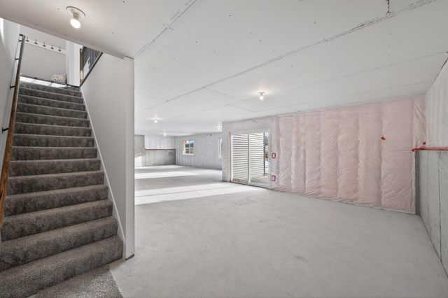 38639 Hawthorne Avenue, North Branch, MN 55056