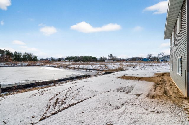 38639 Hawthorne Avenue, North Branch, MN 55056