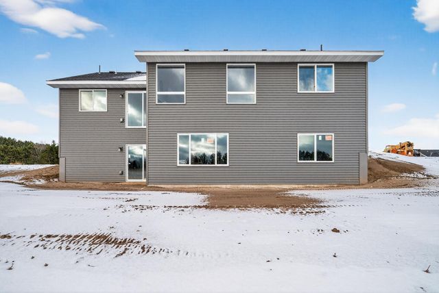 38639 Hawthorne Avenue, North Branch, MN 55056