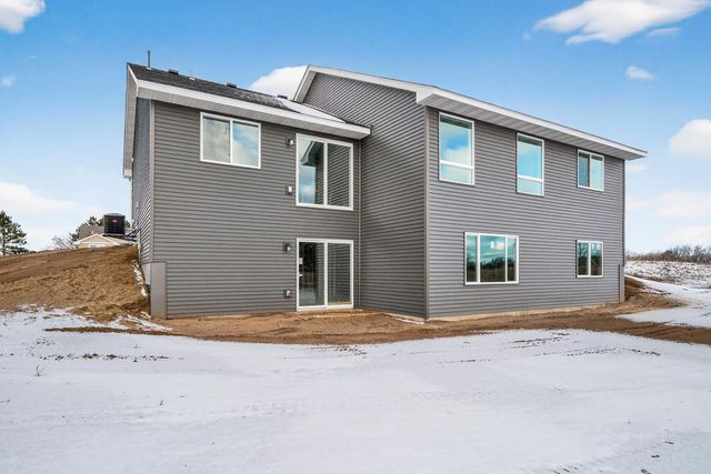 38639 Hawthorne Avenue, North Branch, MN 55056