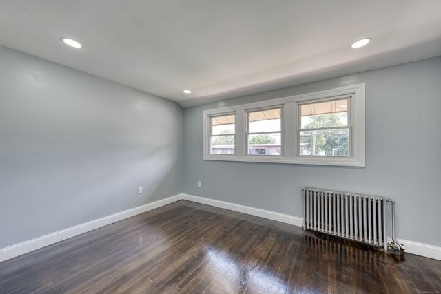 524 Broad Street, Bristol, CT 06010