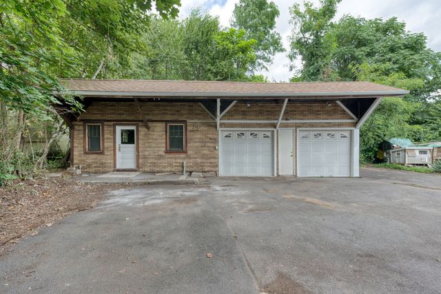 524 Broad Street, Bristol, CT 06010