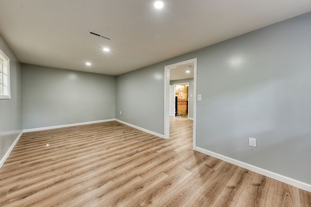 524 Broad Street, Bristol, CT 06010