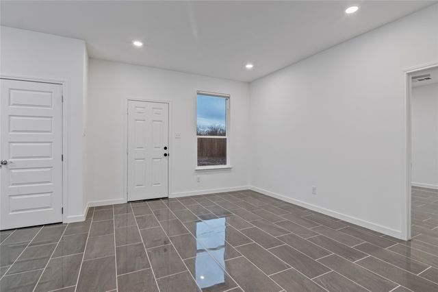 264 Starboard Drive, Gun Barrel City, TX 75156