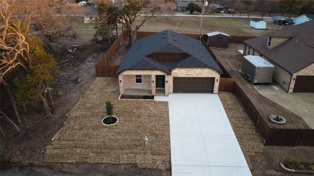 264 Starboard Drive, Gun Barrel City, TX 75156