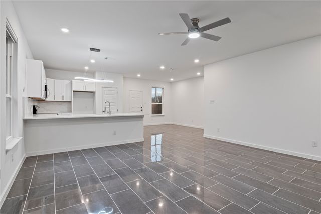 264 Starboard Drive, Gun Barrel City, TX 75156
