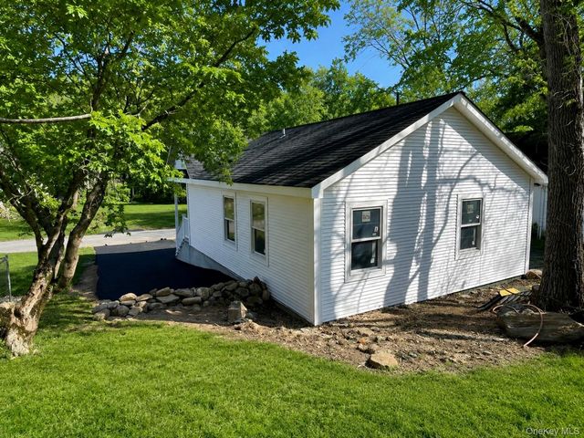 28 Hamilton Avenue, Sloatsburg, NY 10974