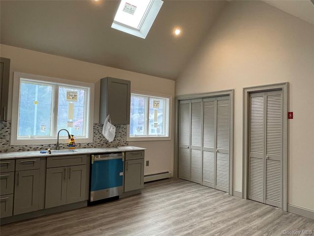 28 Hamilton Avenue, Sloatsburg, NY 10974