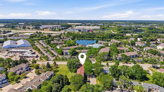 1996 Holbrook Lane, Hoffman Estates, IL 60194