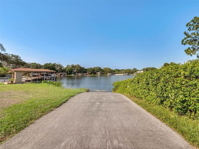 309 HICKORY DRIVE, Longwood, FL 32779