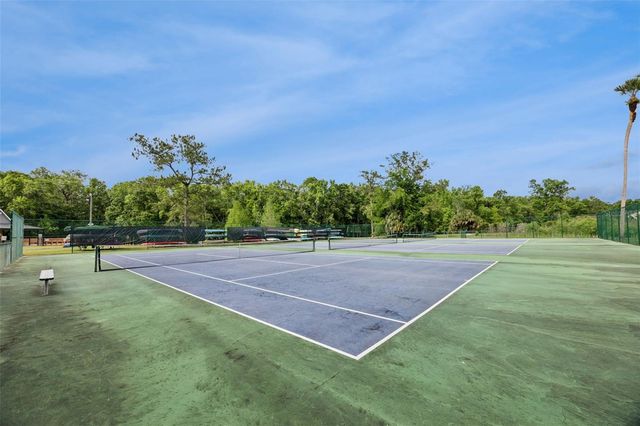 309 HICKORY DRIVE, Longwood, FL 32779